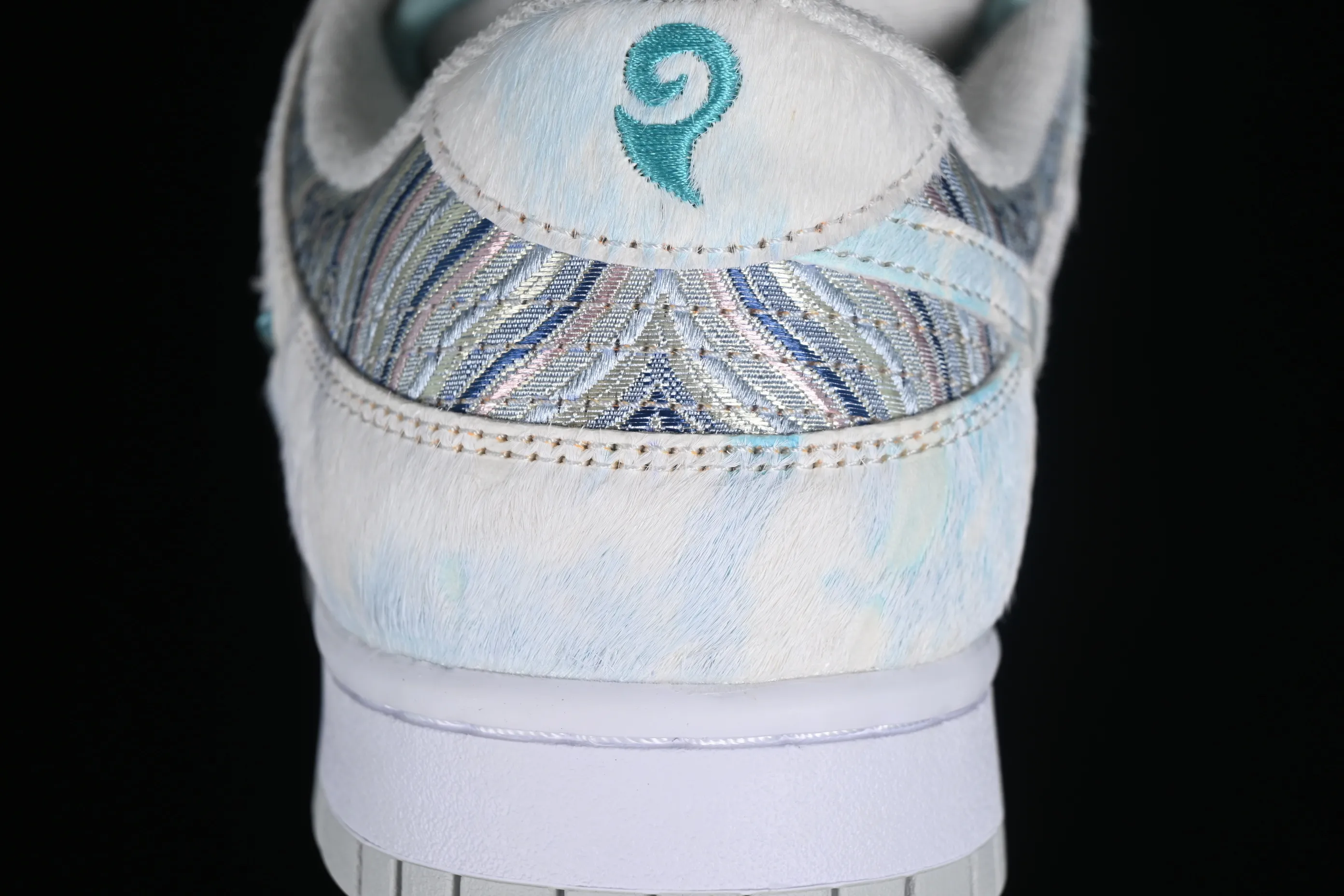 All categories Nk SB Dunk series Nk SB Dunk Low low-top sneakers J version Nk Dunk Low CNY Year of the Dragon Limited New Chinese style customization Steam Puppet-Third Prince Ao Bing SB low-top casual sneakers DV0831-101